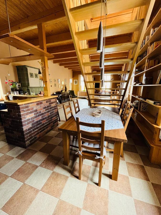 Apartman U Smrku Dvůr Králové nad Labem Esterno foto